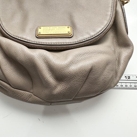 Marc by Marc Jacobs Natasha Leather Crossbody Bag Taupe - Picture 12 of 13